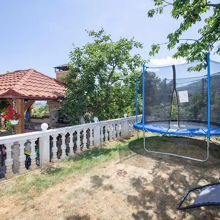 Anna Apartmán